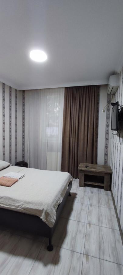 Hotel Venus Tiflis Exterior foto