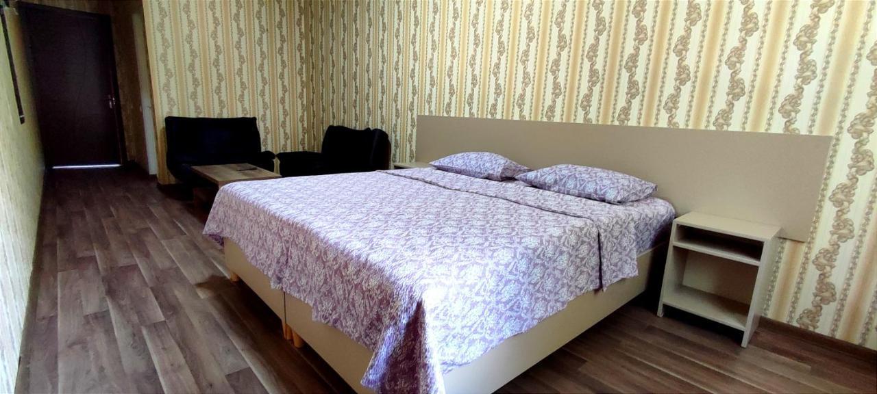 Hotel Venus Tiflis Exterior foto