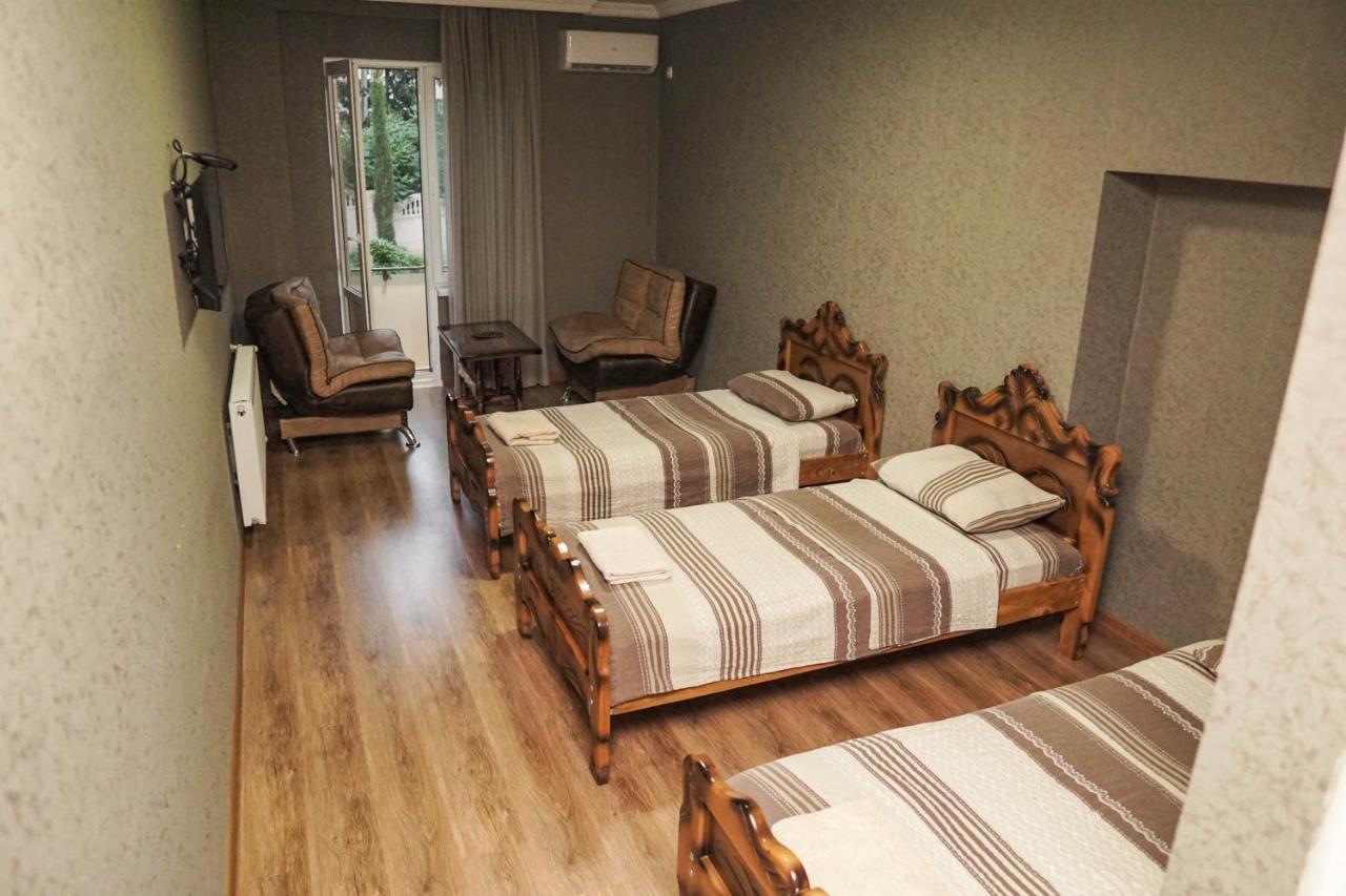Hotel Venus Tiflis Exterior foto