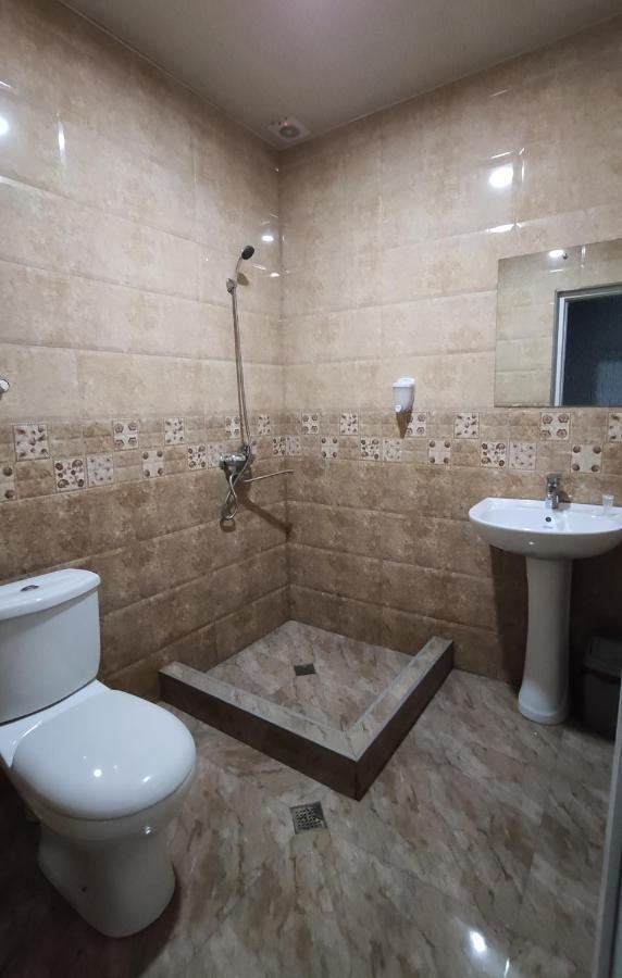 Hotel Venus Tiflis Exterior foto